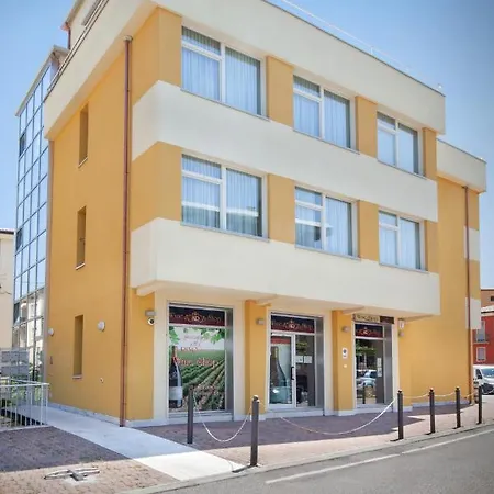 La Rocca Apartamento Garda (Verona)